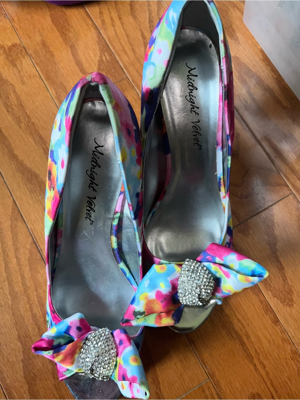 Midnight Velvet Floral Bow Peep-Toe Pumps - Blue Pink Green
